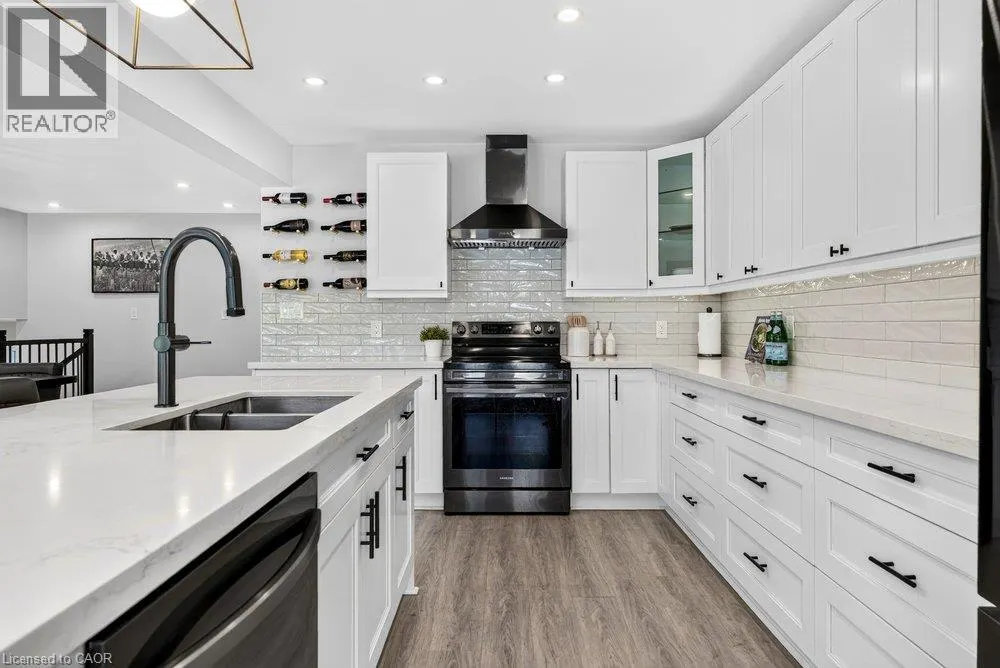 3 REGATTA Drive