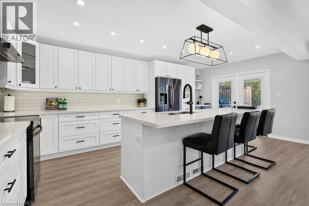3 REGATTA Drive