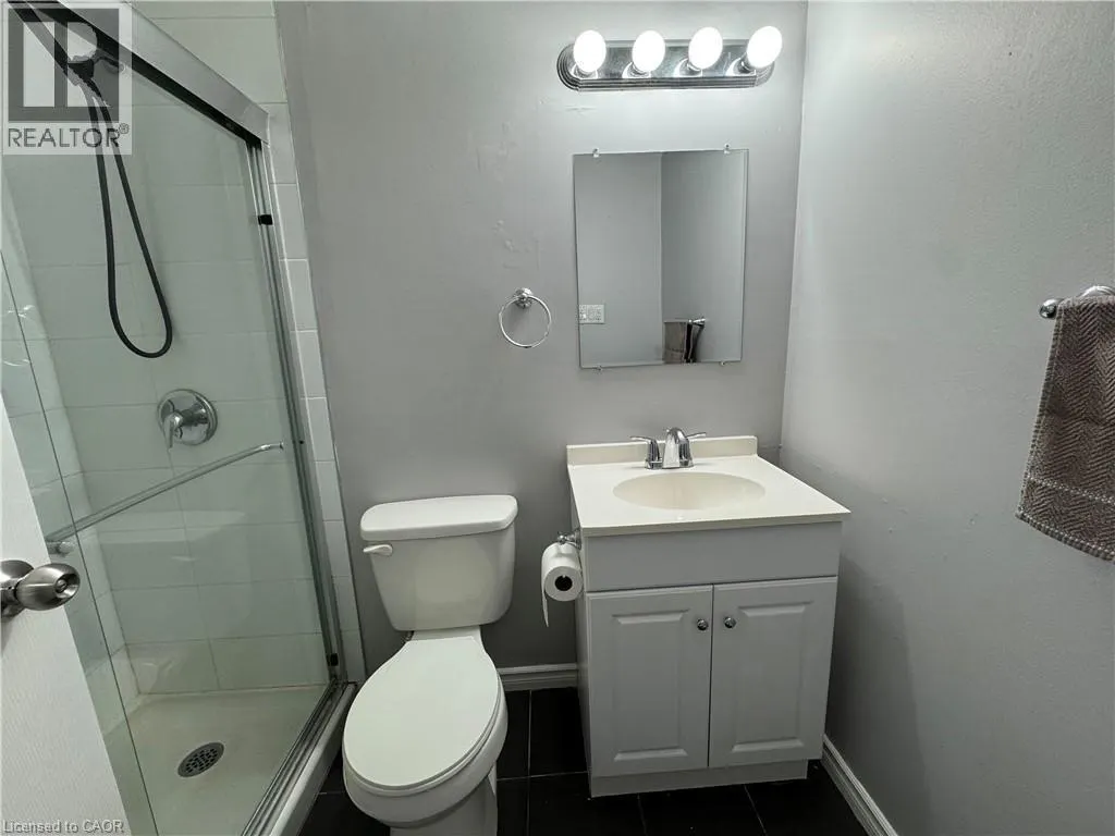 511 QUIET Place Unit# 4 #4
