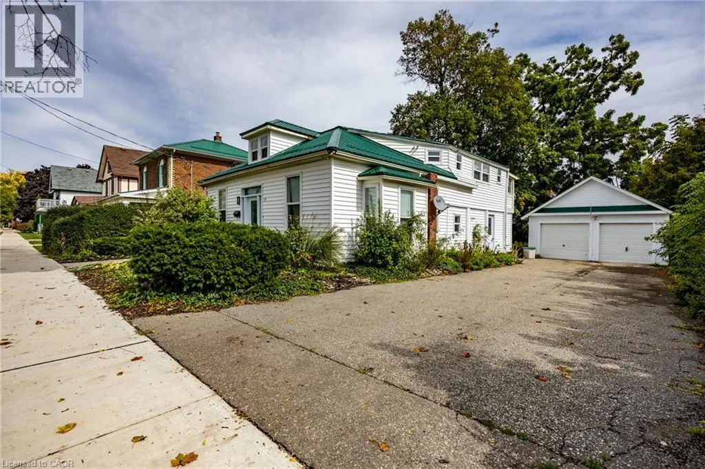 89 TALBOT Street S