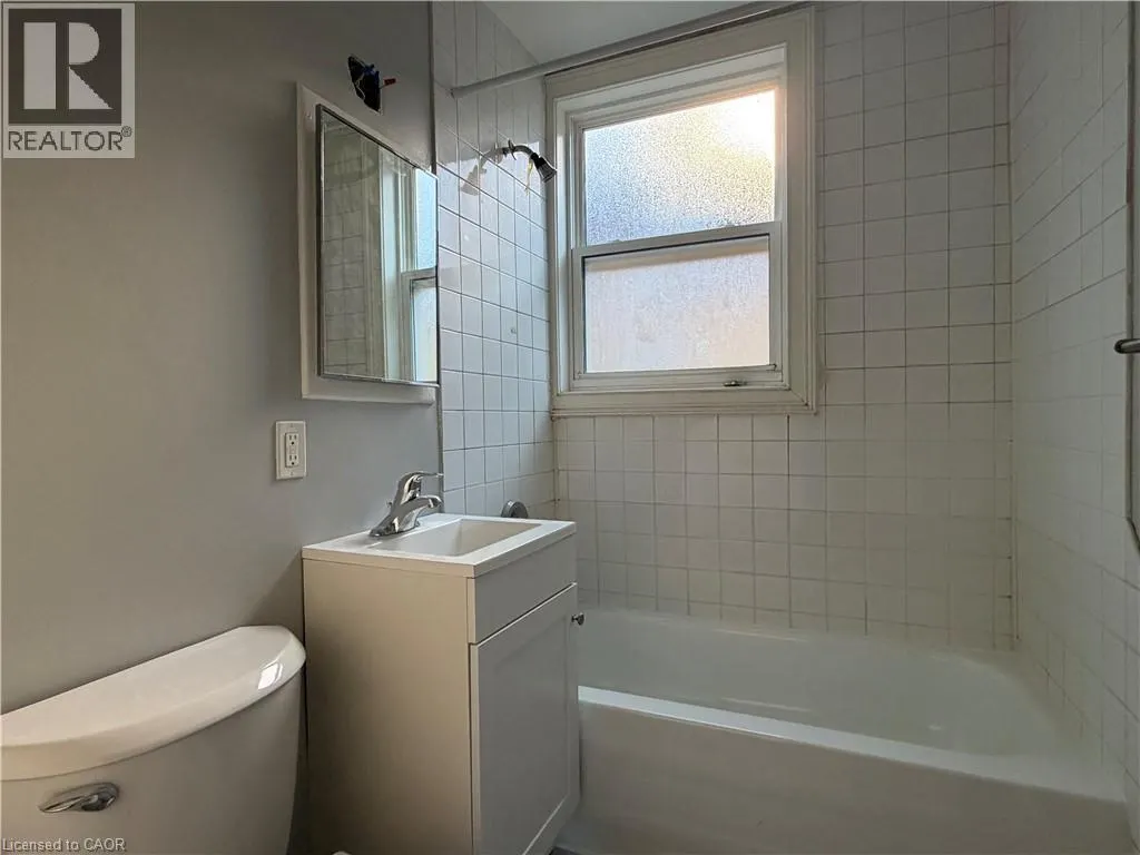 206-212 QUEENSTON Road Unit# 8 #8