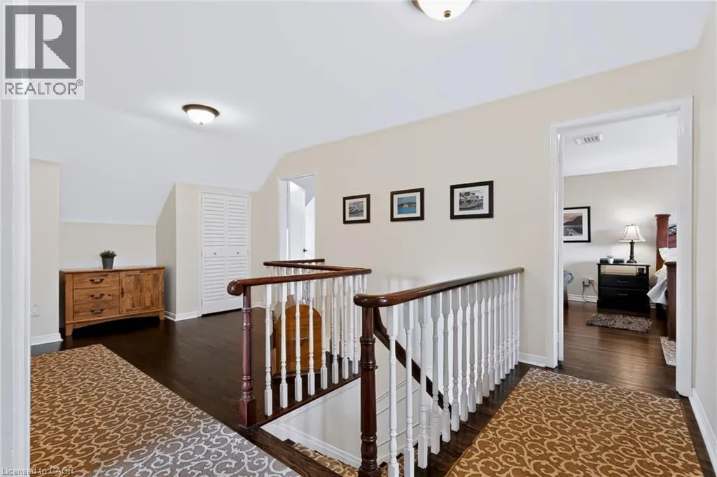 4248 DUNVEGAN Road