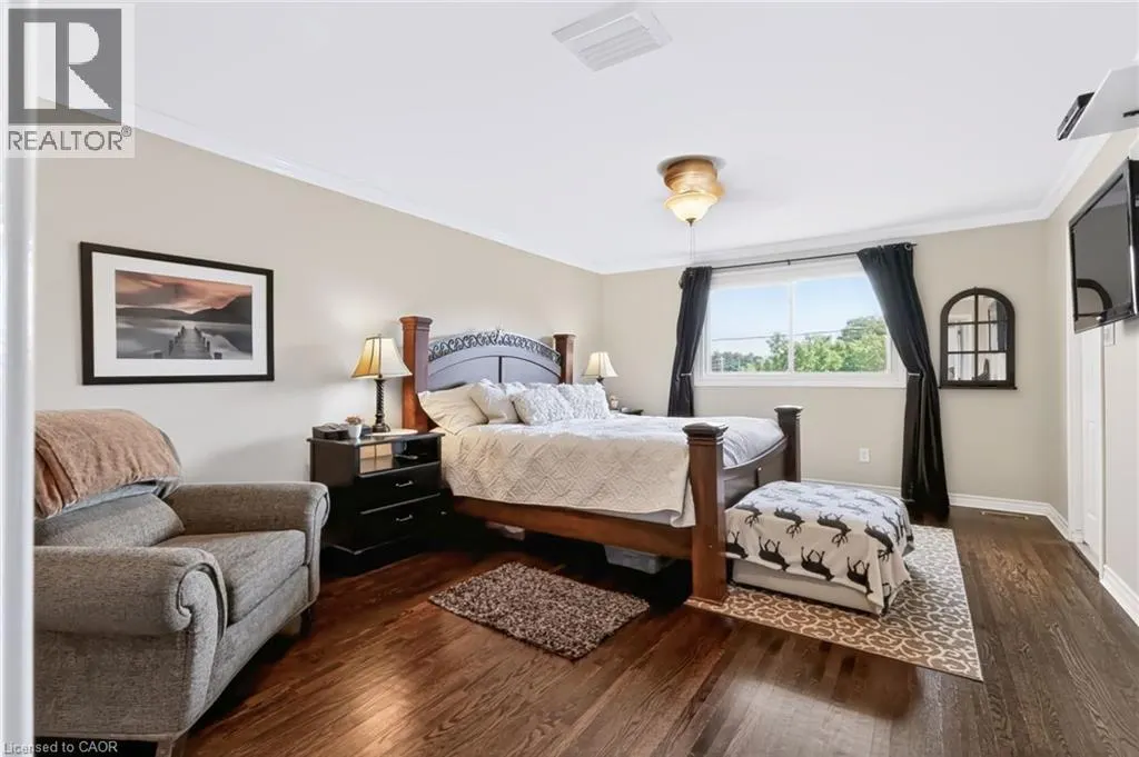 4248 DUNVEGAN Road