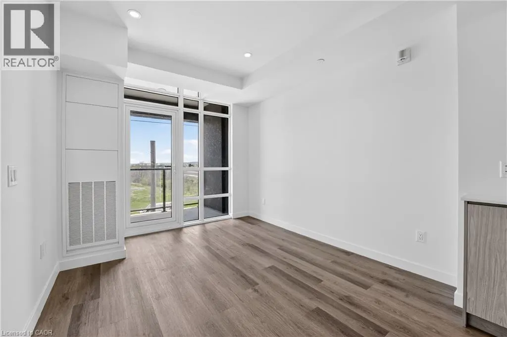 461 GREEN Road Unit# 321 #321
