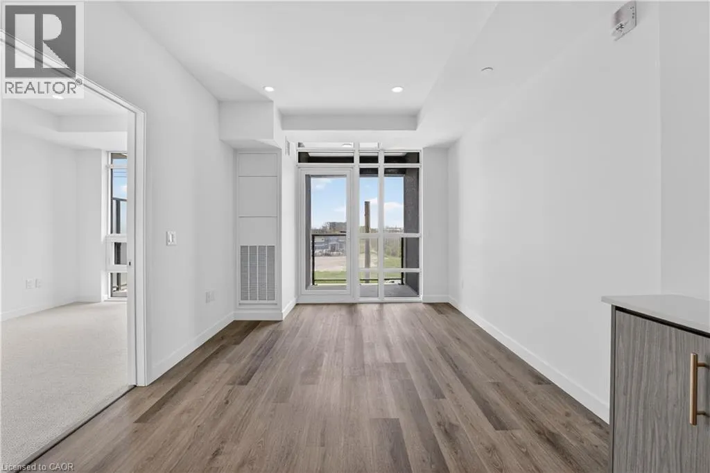 461 GREEN Road Unit# 321 #321