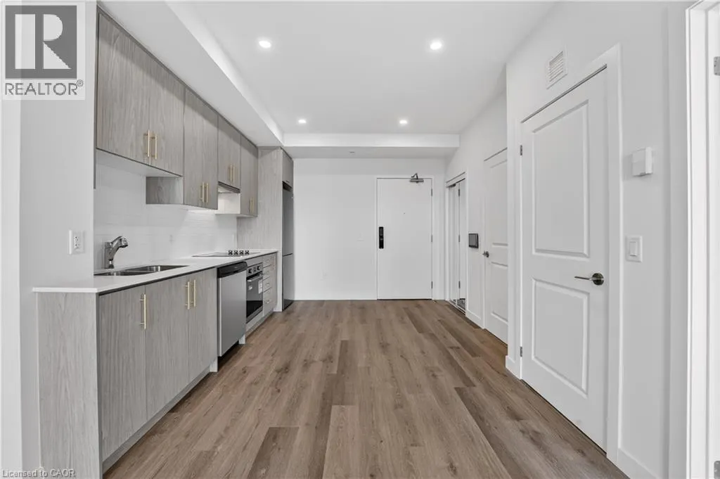 461 GREEN Road Unit# 321 #321