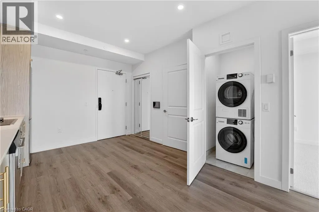 461 GREEN Road Unit# 321 #321