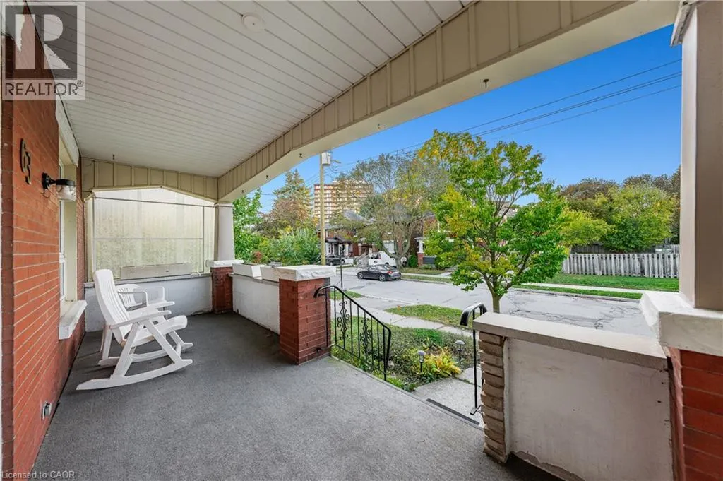 63 MT HOPE Street