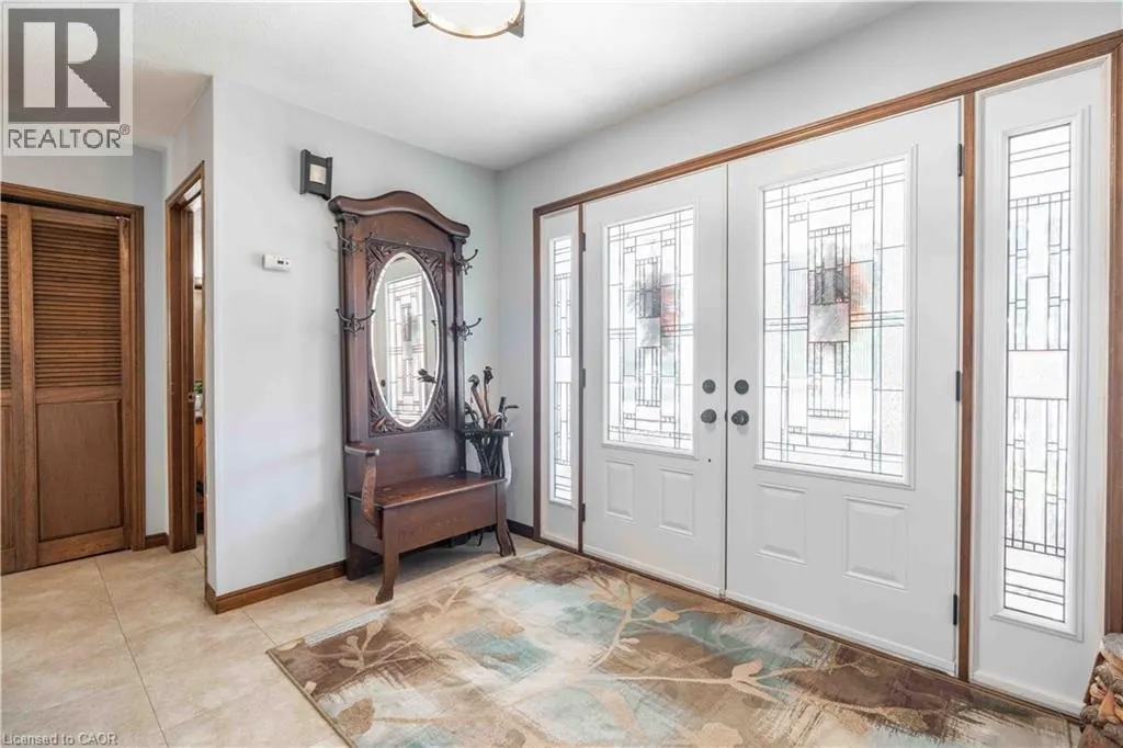 15 CLARE INNIS Court