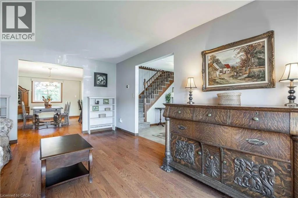 15 CLARE INNIS Court