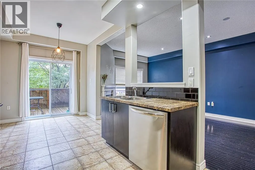 52 DARTMOUTH Gate Unit# Main #Main