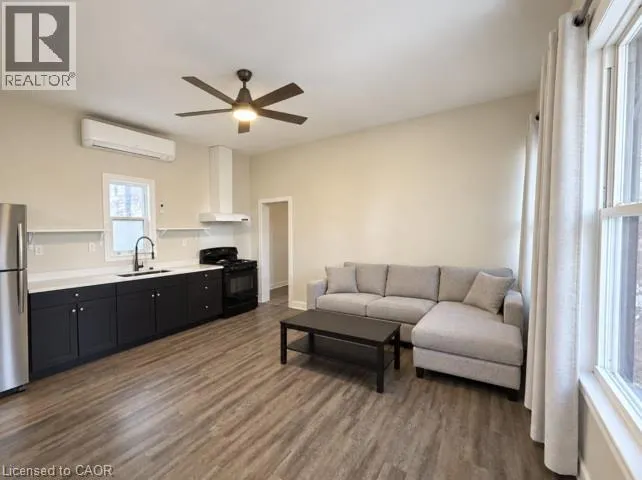 92 ALFRED Street Unit# 2 #2