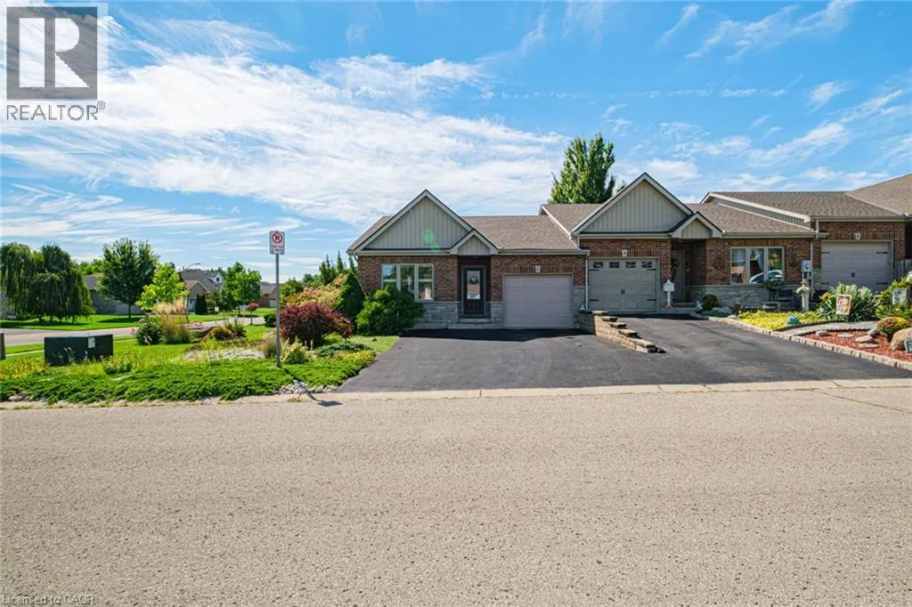 2 MILLCROFT Drive