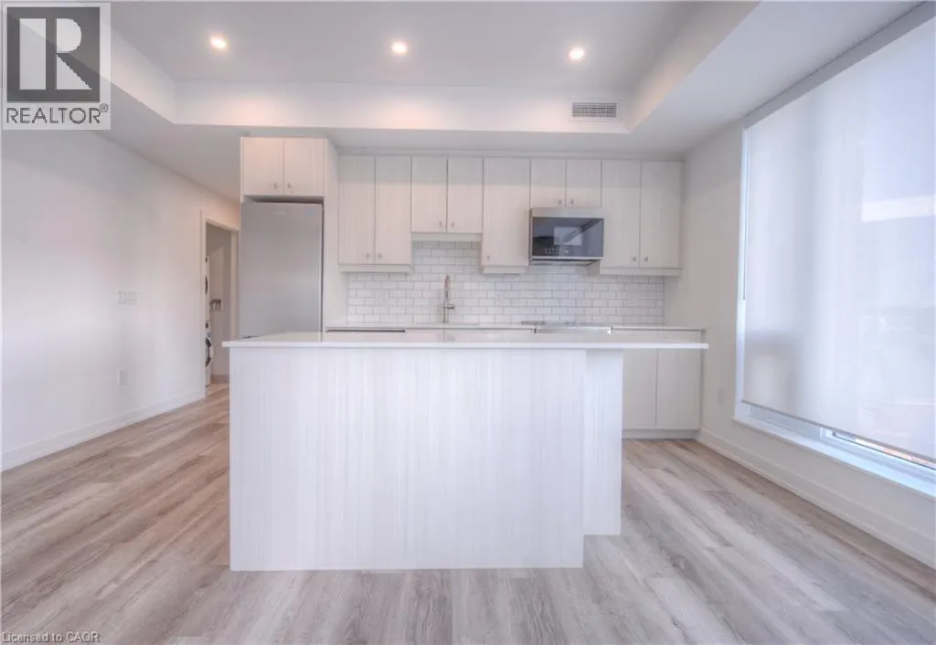 5 WELLINGTON Street S Unit# 402 #402