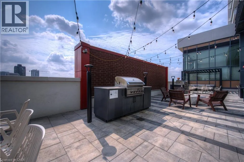 5 WELLINGTON Street S Unit# 402 #402