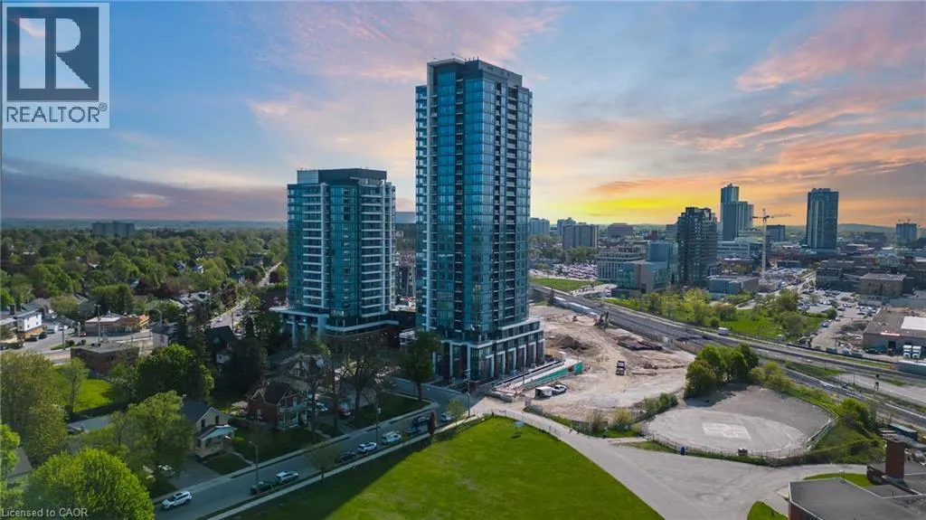 5 WELLINGTON Street S Unit# 402 #402