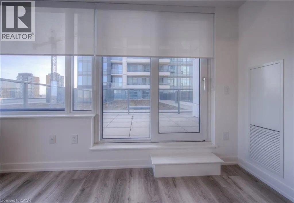 5 WELLINGTON Street S Unit# 402 #402