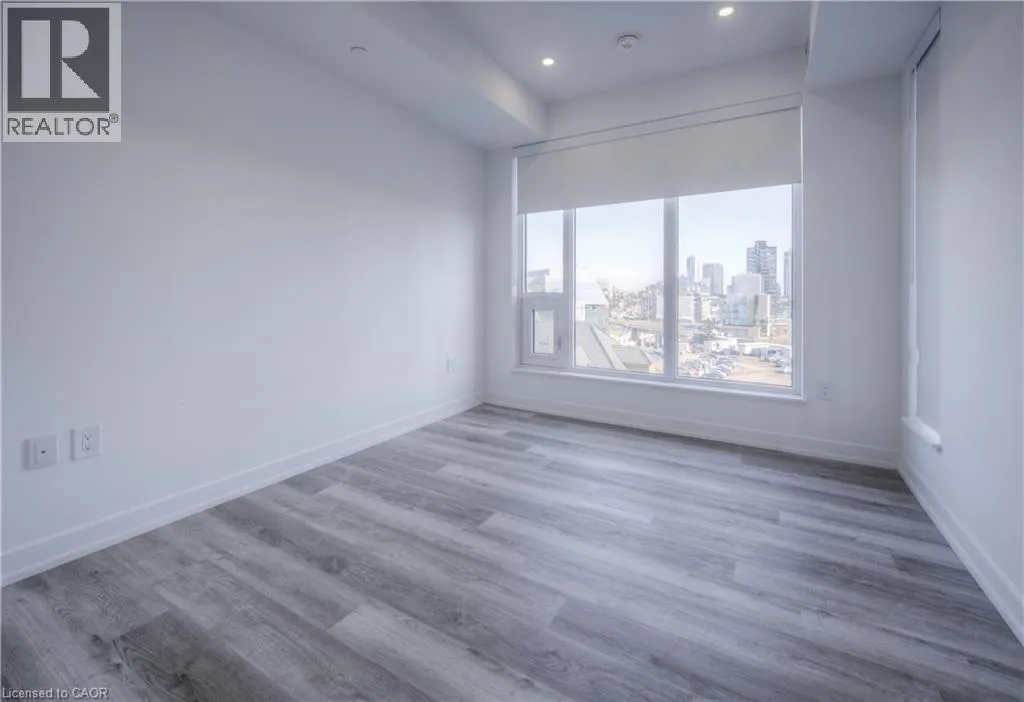 5 WELLINGTON Street S Unit# 402 #402