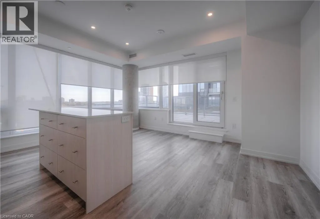 5 WELLINGTON Street S Unit# 402 #402