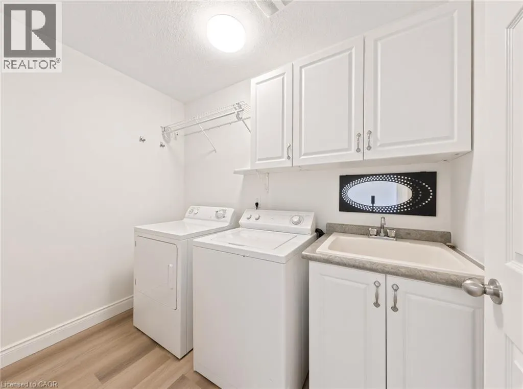 250 PARKVALE Drive