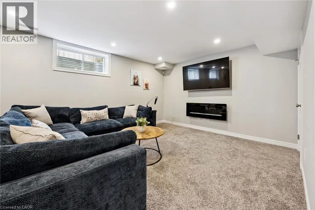 941 EDEN OAK Court
