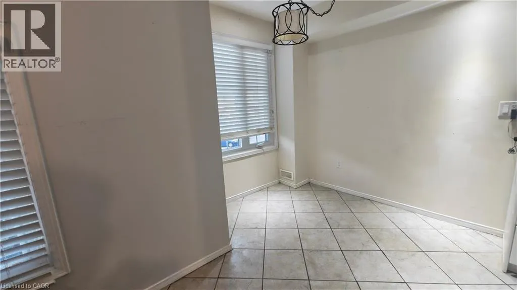 2110 CLEAVER Avenue Unit# 215 #215