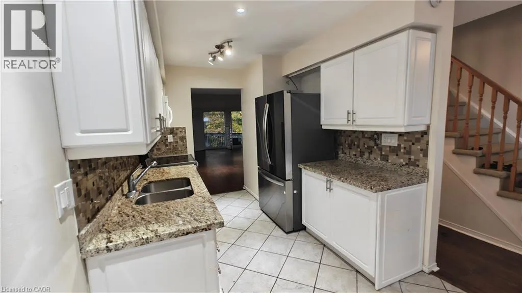 2110 CLEAVER Avenue Unit# 215 #215