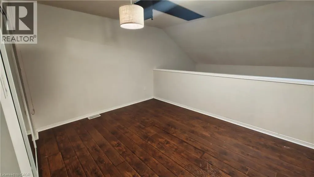 2110 CLEAVER Avenue Unit# 215 #215