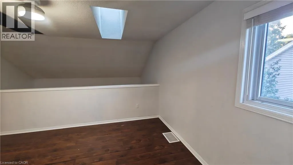 2110 CLEAVER Avenue Unit# 215 #215