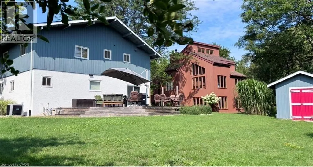 136 CARMICHAEL Crescent