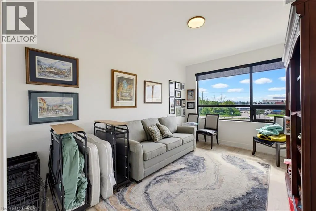 300B FOURTH Avenue Unit# 208 #208