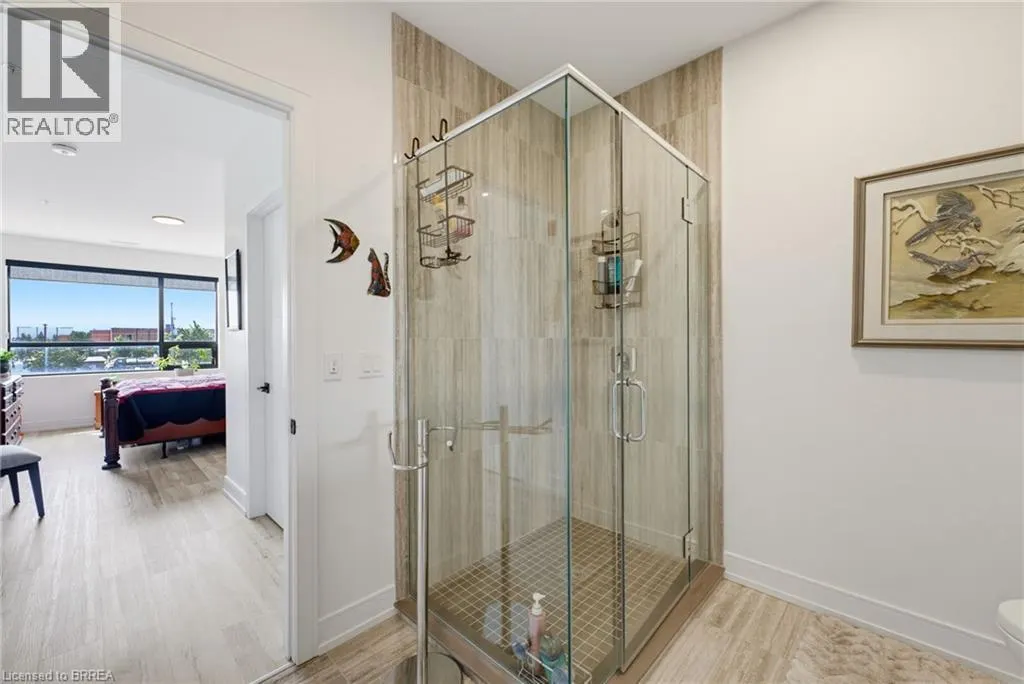 300B FOURTH Avenue Unit# 208 #208