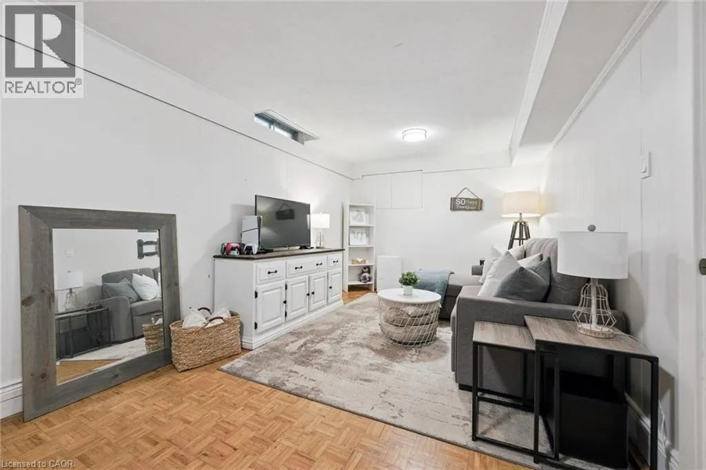 220 SALISBURY Avenue Unit# 27 #27