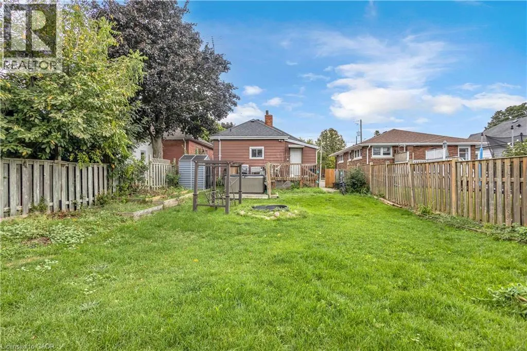 49 MINTERN Avenue