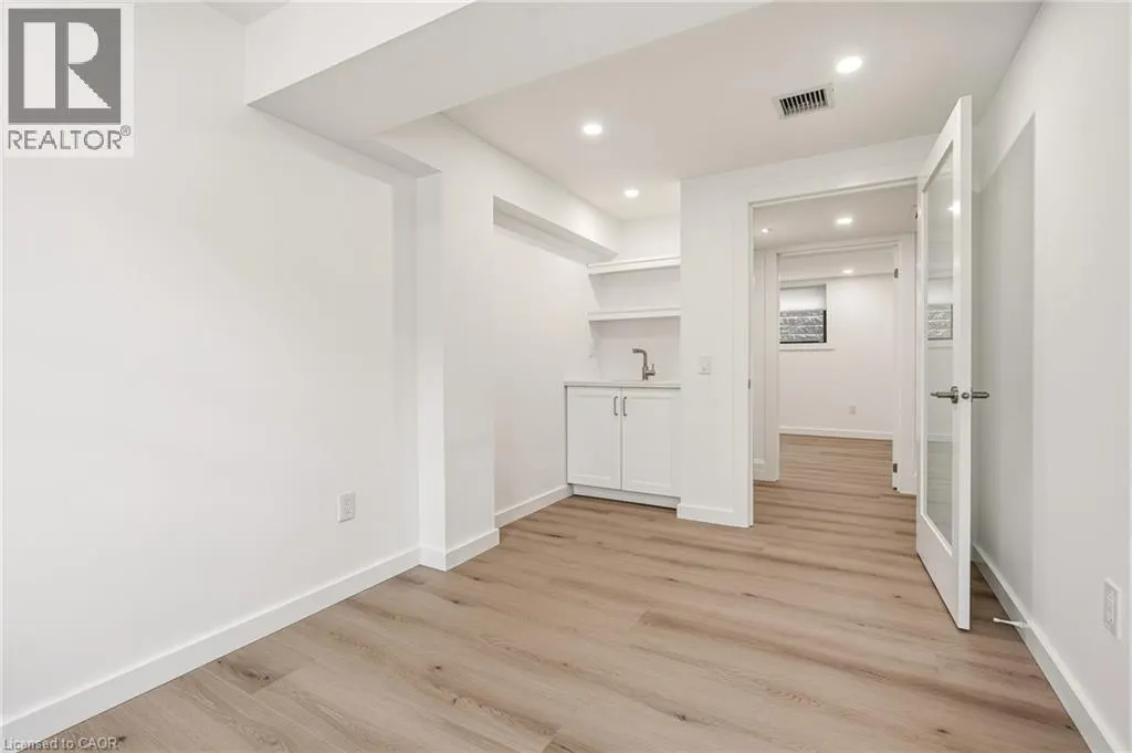 326 WILSON Street E Unit# N.SUITE #N.SUITE