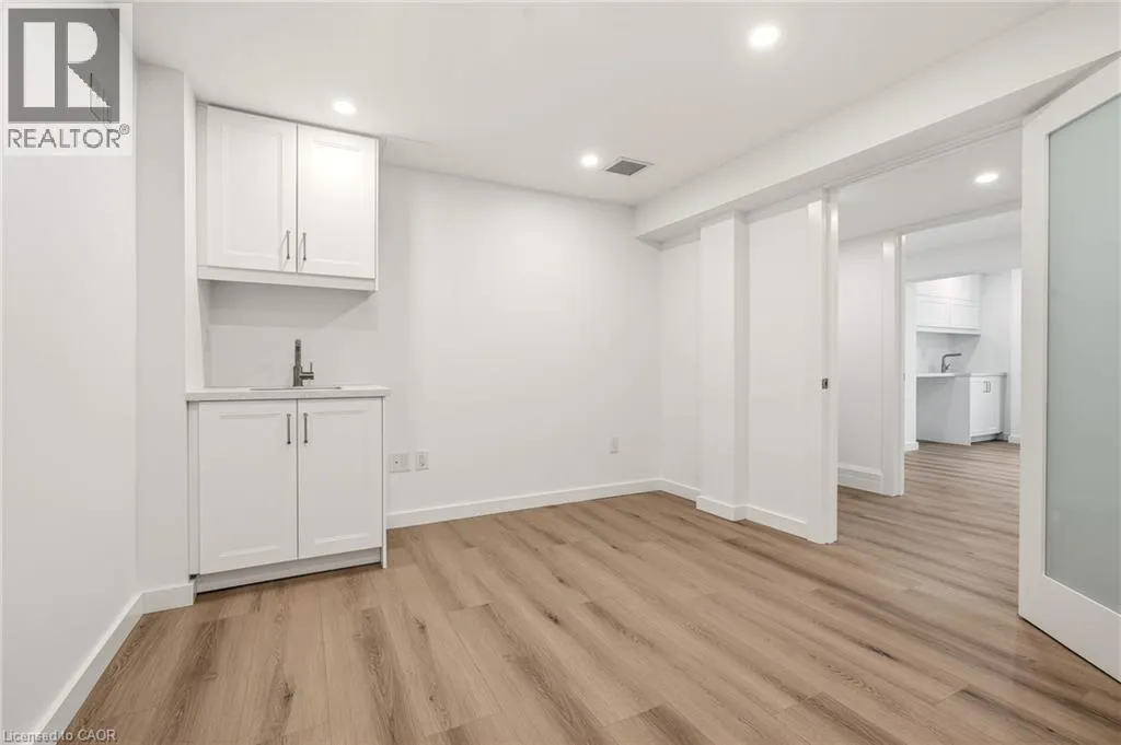 326 WILSON Street E Unit# N.SUITE #N.SUITE