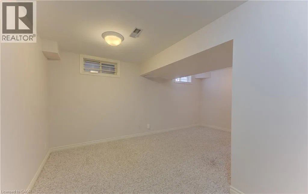 360 CORNRIDGE Place Unit# 4 #4