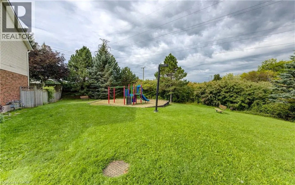 360 CORNRIDGE Place Unit# 4 #4