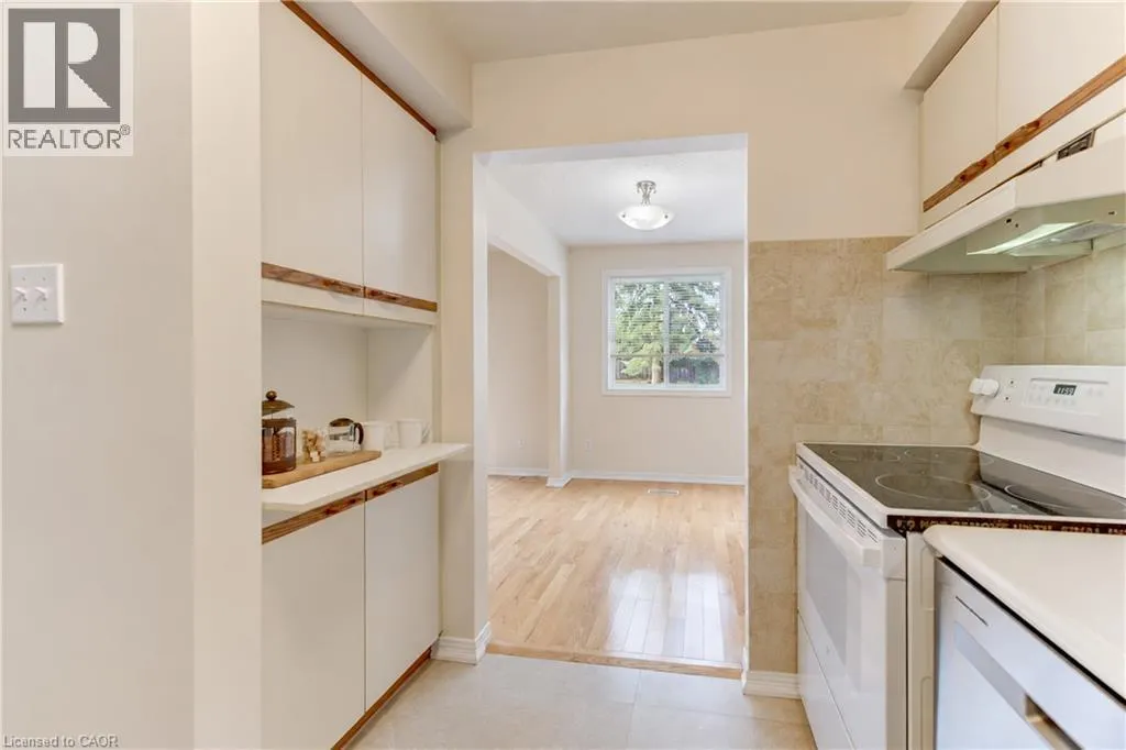 360 CORNRIDGE Place Unit# 4 #4