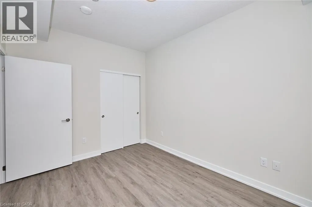 600 NORTH SERVICE Road Unit# 504 #504