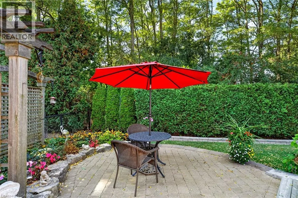 39 BELLSTONE Lane
