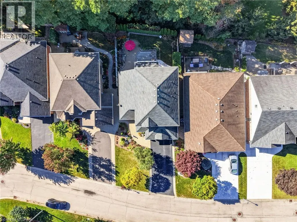 39 BELLSTONE Lane