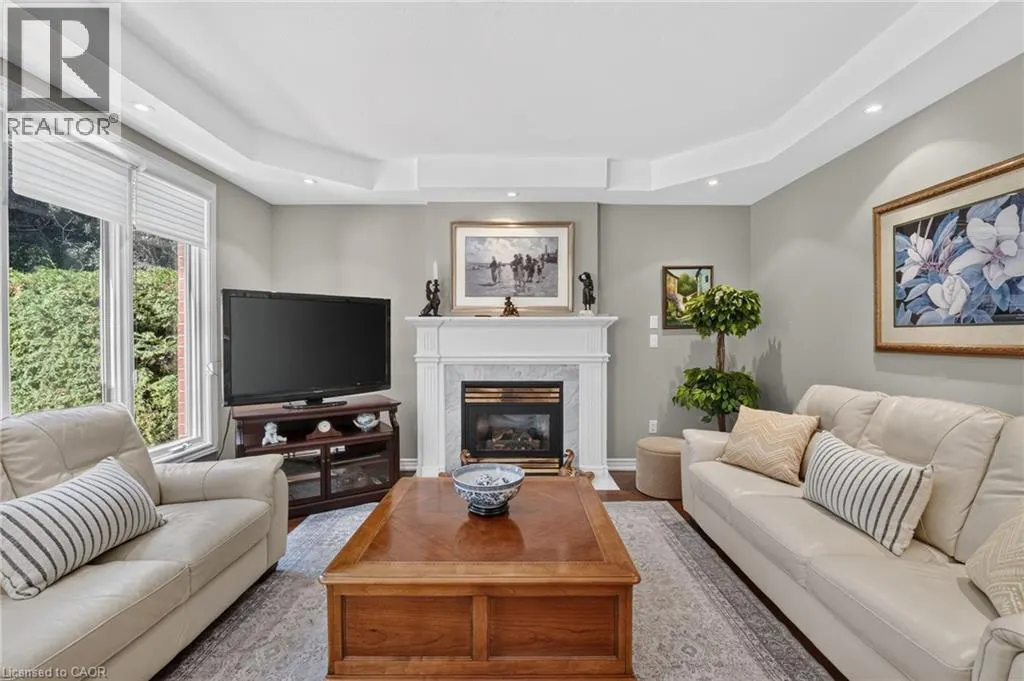 39 BELLSTONE Lane