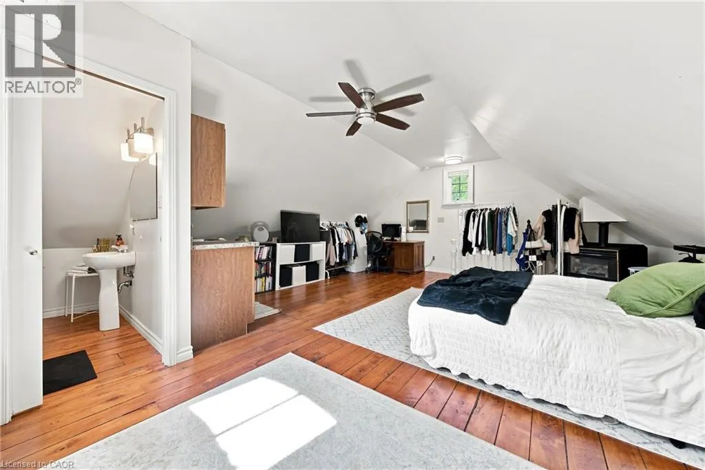 2177 LAKESHORE Road