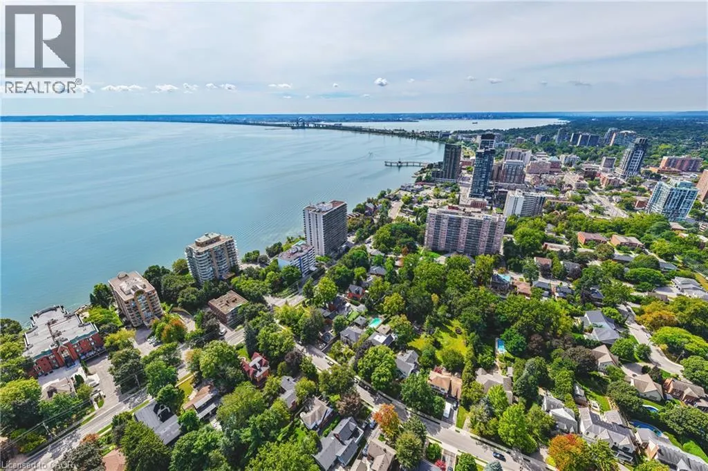 2177 LAKESHORE Road