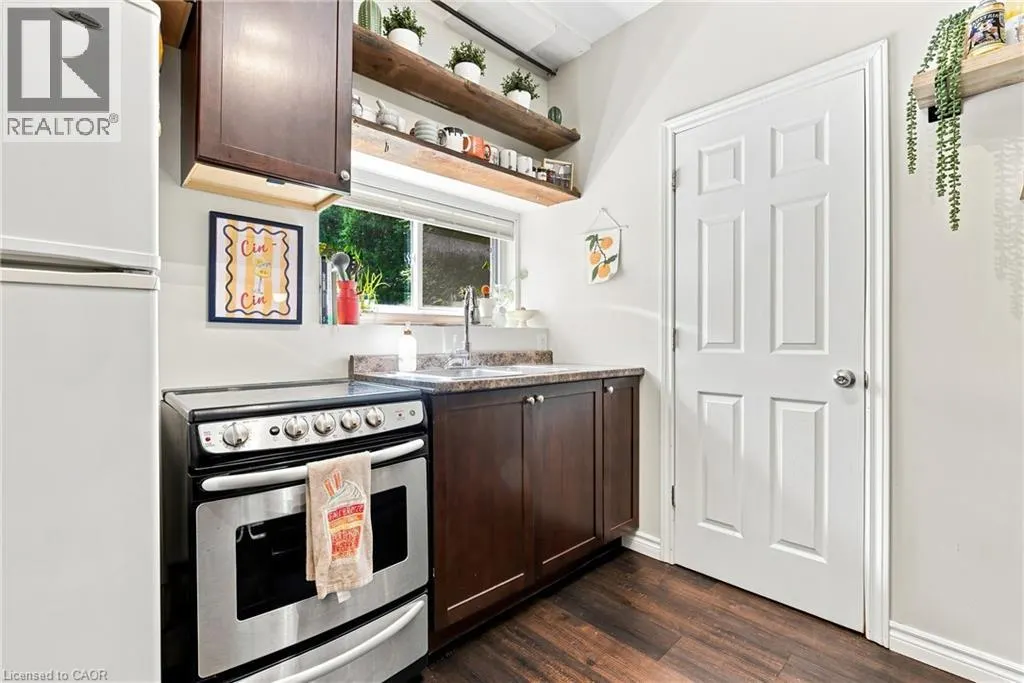 2177 LAKESHORE Road