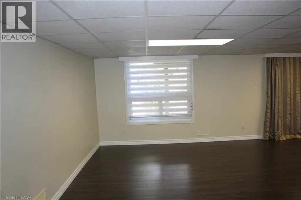 184 NORTHAMPTON Crescent Unit# B #B