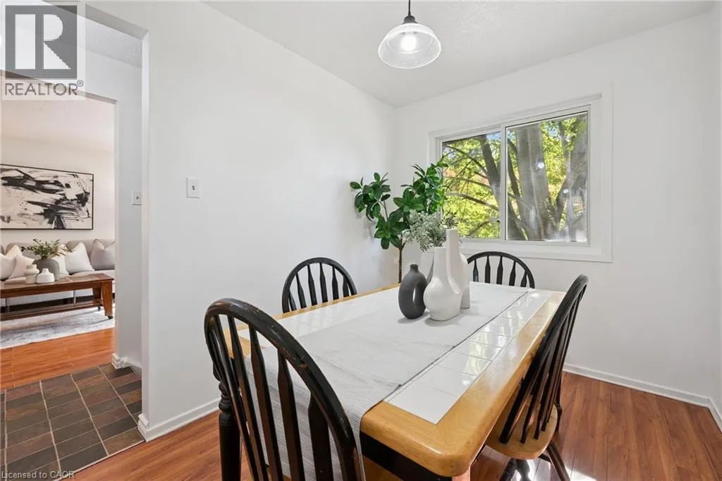 128 BRIAR KNOLL Drive