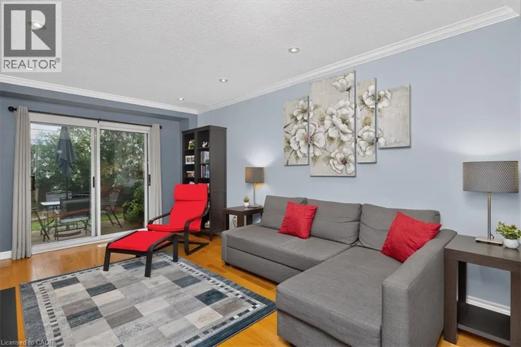 479 WOODVIEW Road Unit# 3 #3