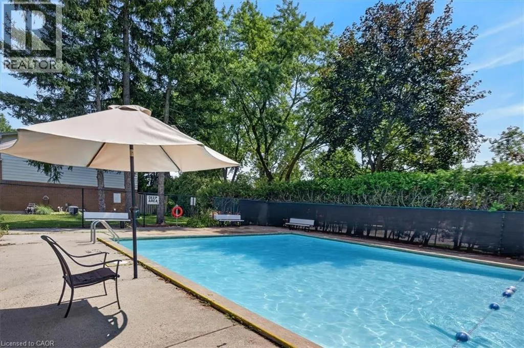 479 WOODVIEW Road Unit# 3 #3